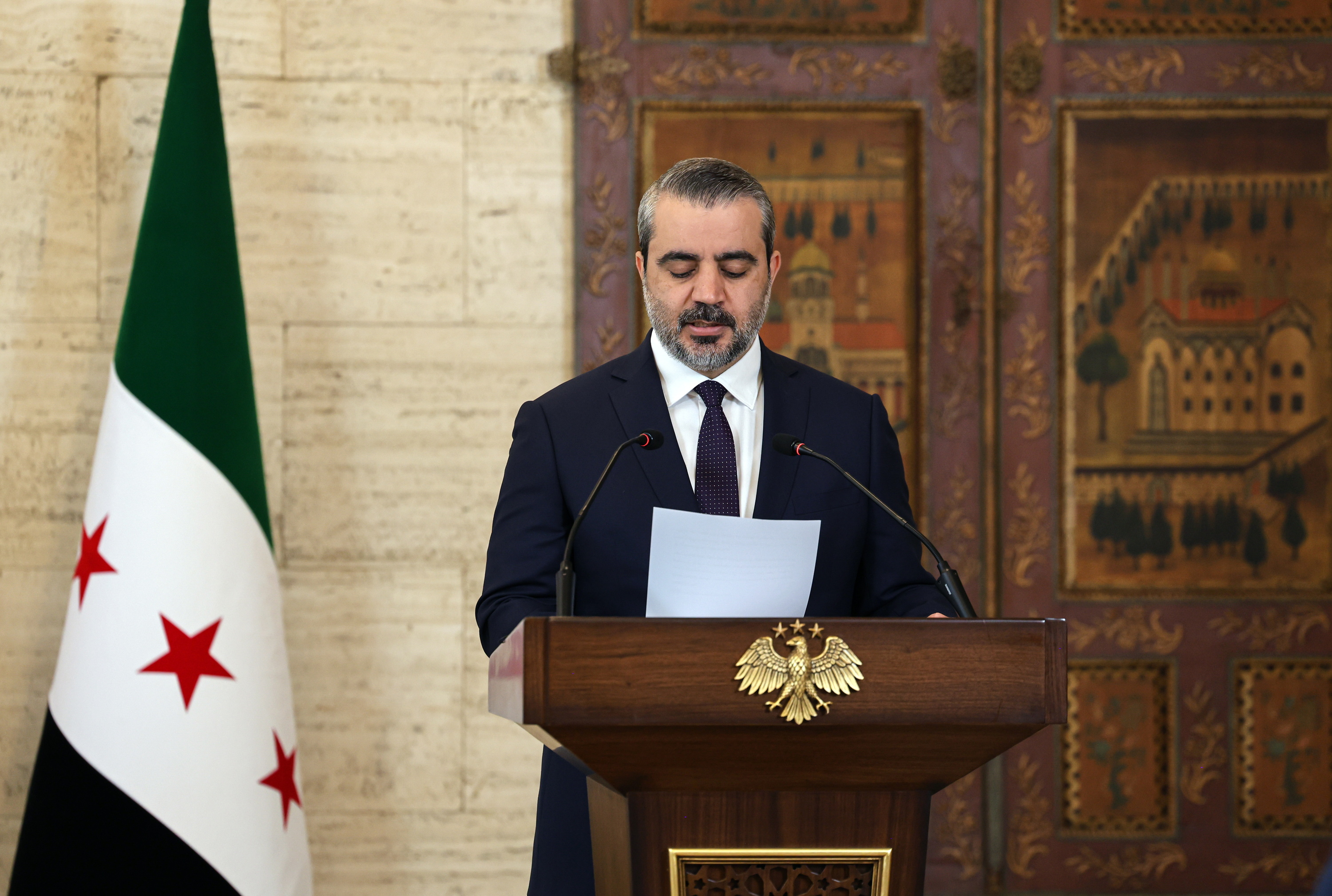 Asaad al-Xaibani Siriako Atzerri ministroa, gaur emandako prentsaurrekoan, Damaskon. MOHAMED AL-RIFAI / EFE
