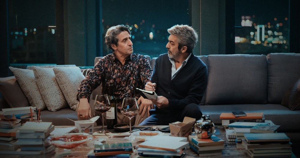 Diego Peretti eta Ricardo Darin, 'Lo dejamos acá' filmeko irudi batean. DONOSTIAKO ZINEMALDIA