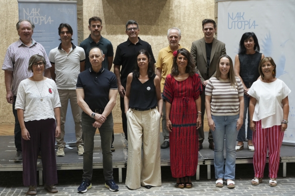 NAK jaialdiaren 12. aldiko aurkezpenaren atariko familia argazkia, gaur. jAGOBA MANTEROLA / FOKU NAK jaialdiaren 12. aldiko aurkezpenaren atariko familia argazkia, gaur. jAGOBA MANTEROLA / FOKU