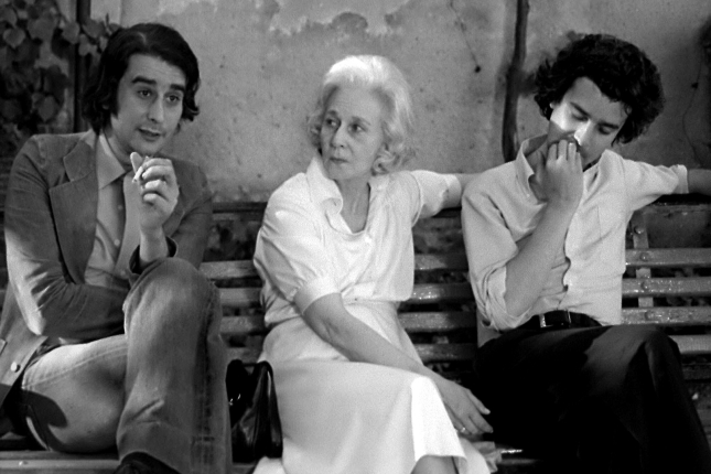 'El desencanto' filmeko irudi bat. VIDEO MERCURY FILMS 'El desencanto' filmeko irudi bat. VIDEO MERCURY FILMS