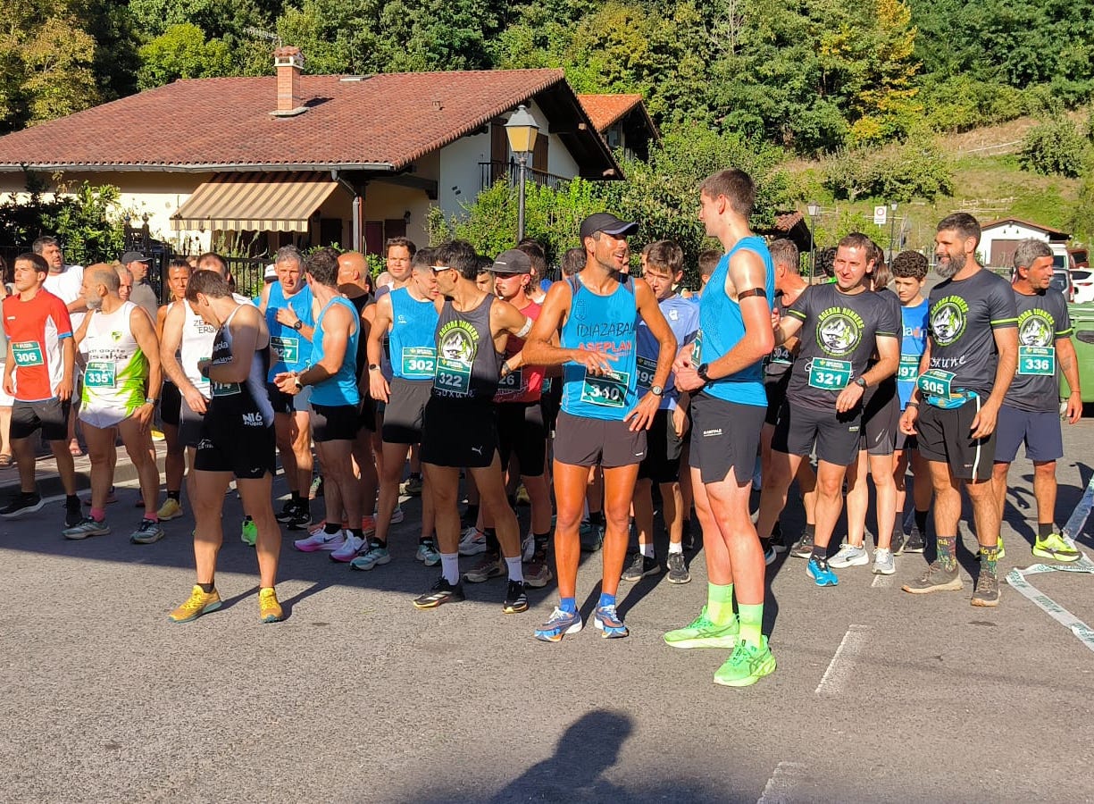 Agerrako Herri Krosaren irteerako argazkia