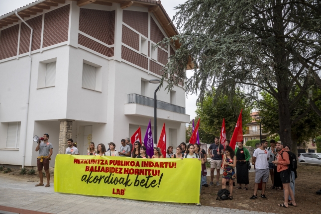 LABen protesta, gaur goizean. JAIZKI FONTANEDA / FOKU LABen protesta, gaur goizean. JAIZKI FONTANEDA / FOKU