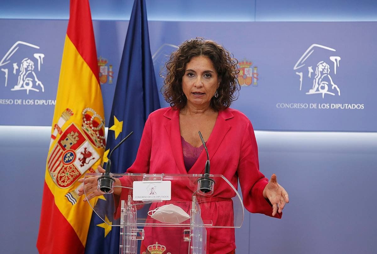 Maria Jesus Montero Espainiako Ogasun ministroa, artxiboko irudian. JUAN CARLOS HIDALGO / EFE