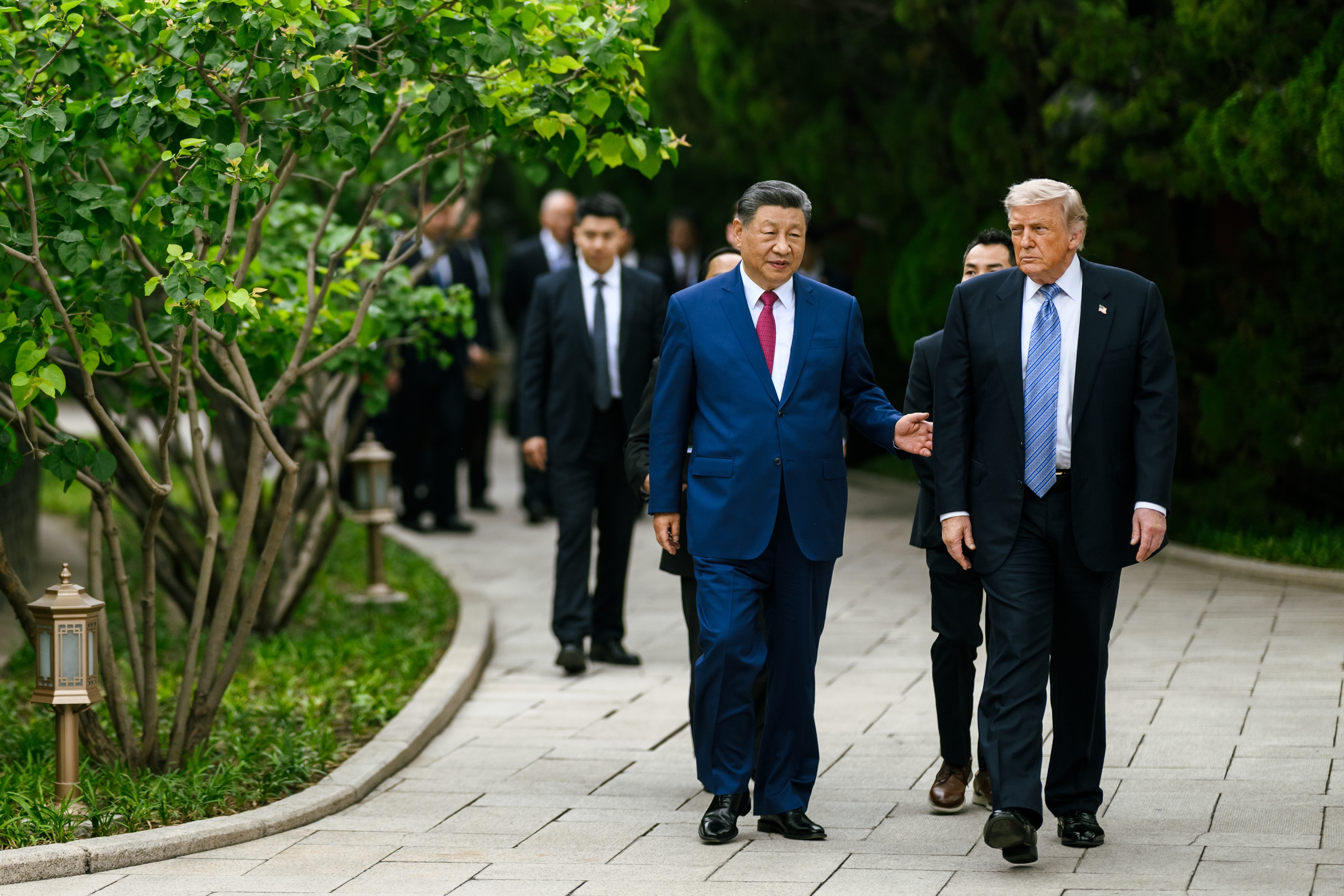 Xi Jinpingek eta Donald Trumpek azken aldiz Pekinen ikusi zuten elkar, maiatzean.  ETXE ZURIA / EFE