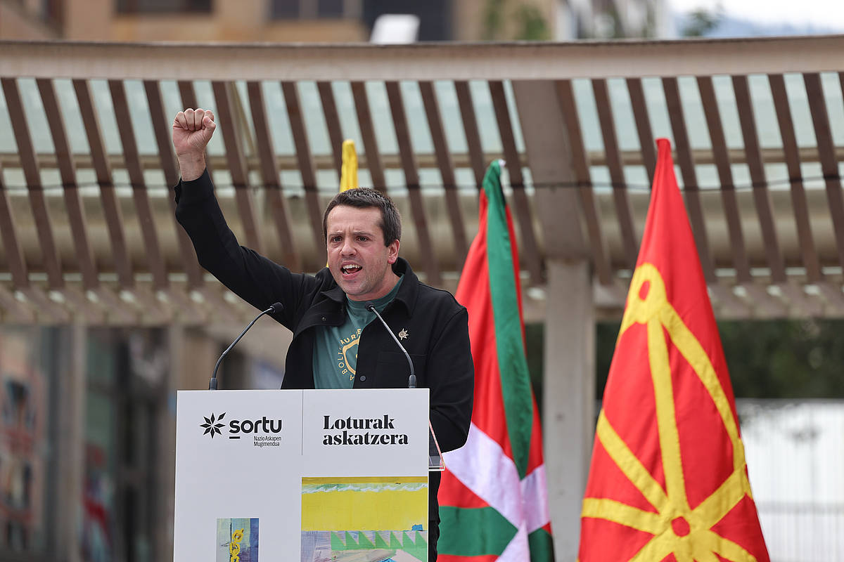 Xabi Iraola, gaur, Sortuk Bilbon egin duen ekitaldian. OSKAR MATXIN EDESA / FOKU