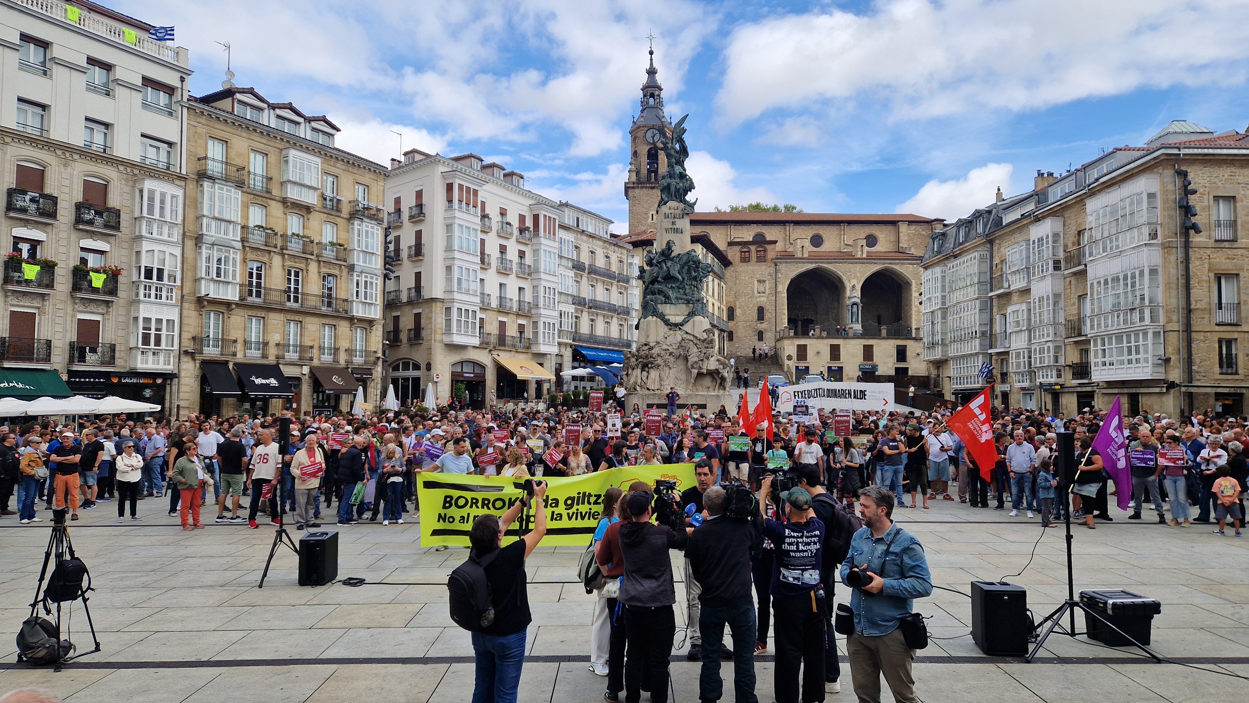Gasteizko manifestazioa. LAB Gasteizko manifestazioa. LAB
