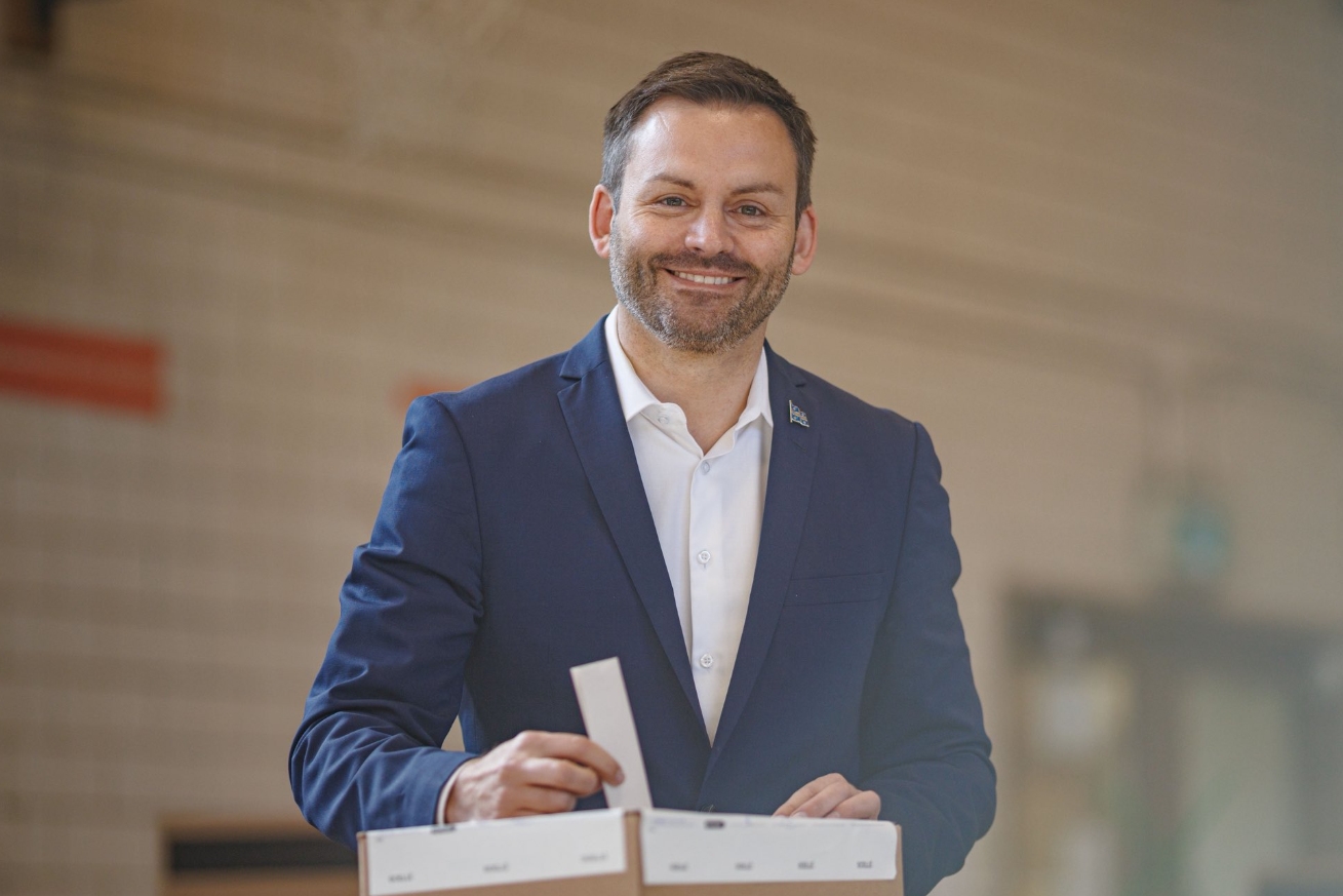  Paul St-Pierre Plamondon PQren liderra atzo, botoa ematen. EFE