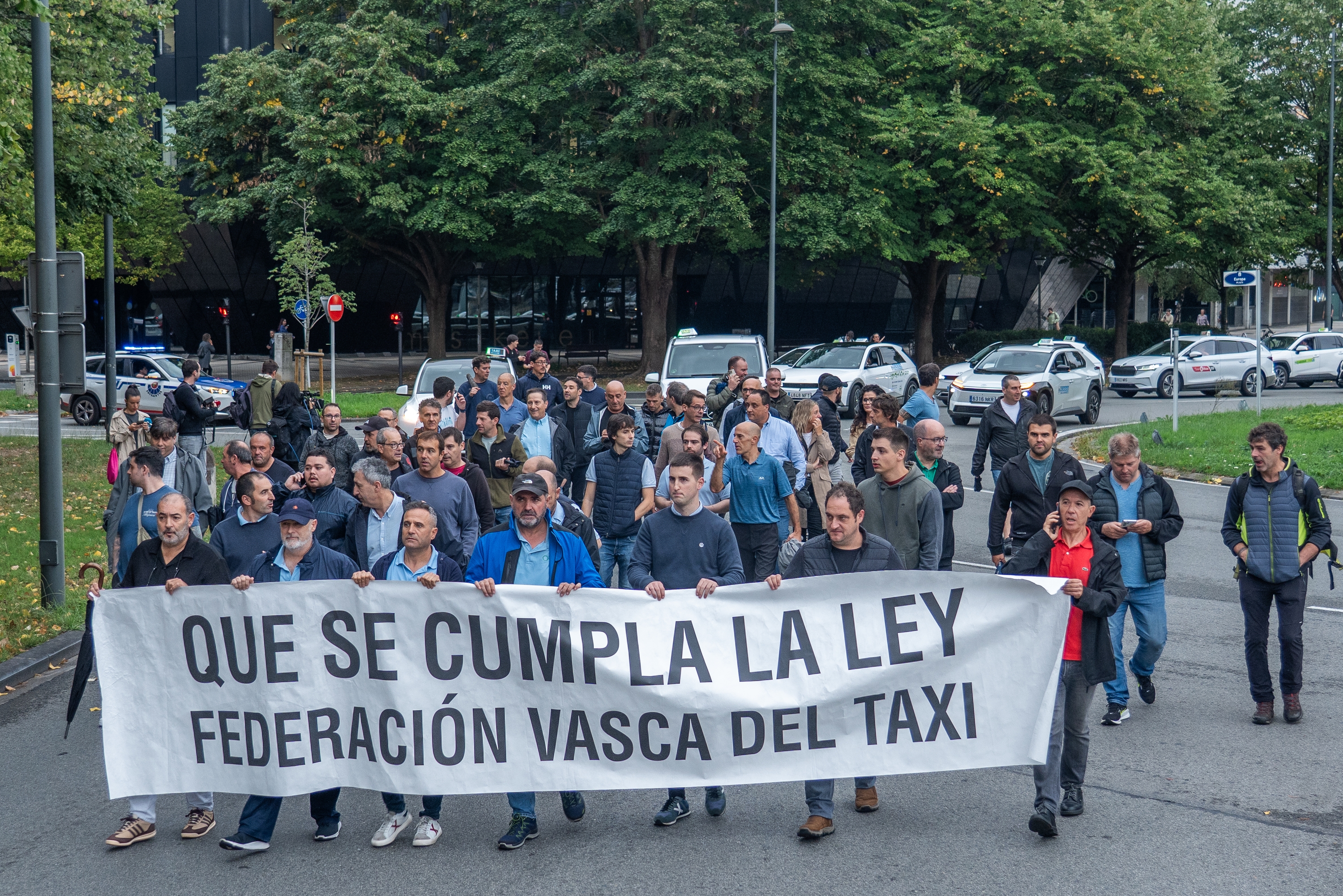 Taxilariek Donostian eginiko mobilizazioa. ANDONI CANELLADA / FOKU
