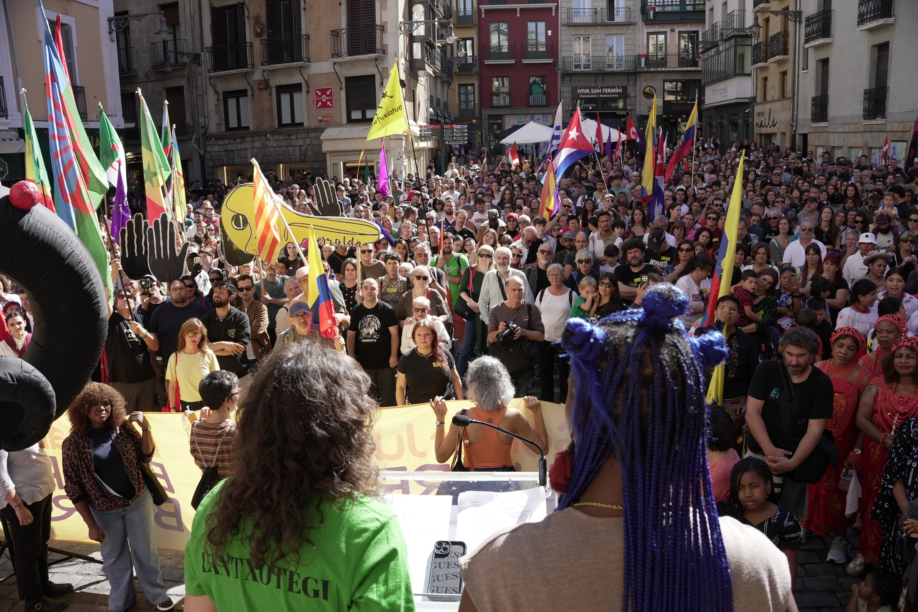 Iruñeko Arrozak taldeak antolatutak manifestazioa. BERRIA