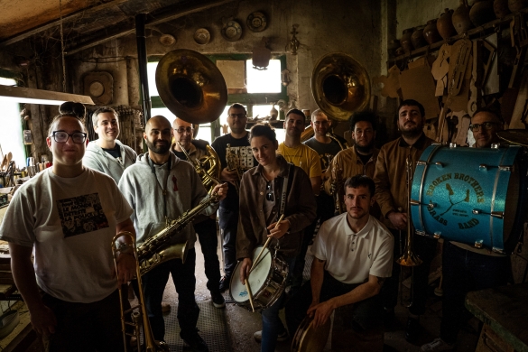Broken Brothers Brass Band taldeko musikariak. SERGIO AZKARATE Broken Brothers Brass Band taldeko musikariak. SERGIO AZKARATE
