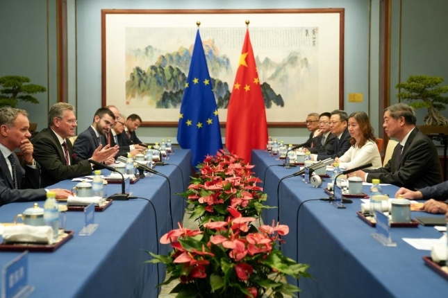 (ID_17918109288635) SEFCOVIC, HE, MERKATARITZA