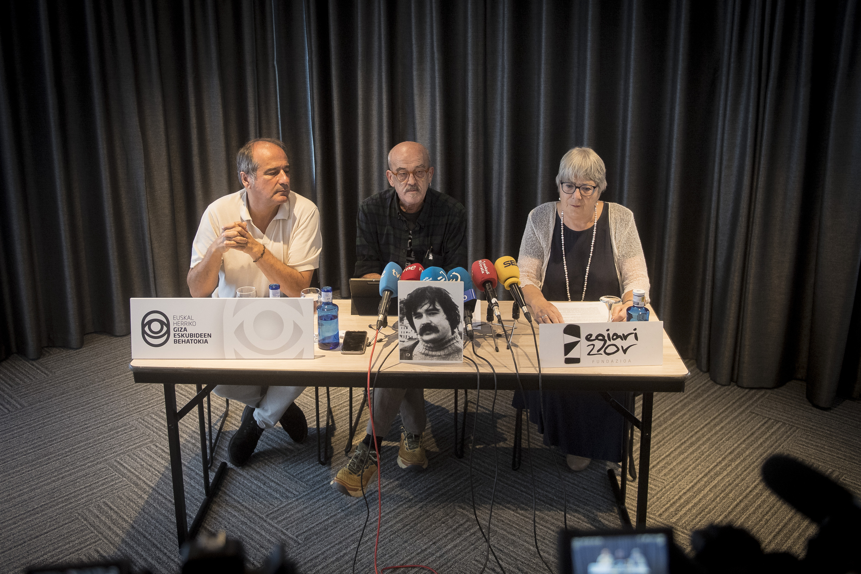 Naparra kasuaren inguruko datuak emateko prentsaurrekoa gaur, Donostian. GORKA RUBIO / FOKU
