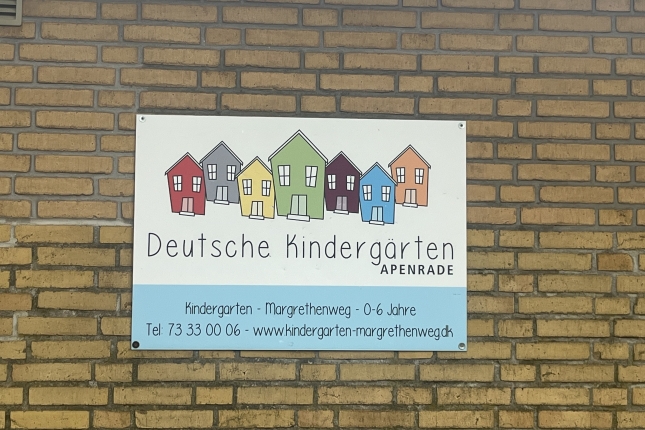 Alemaniarren gutxiengoaren haurtzaindegi bat, Apenraden. Alemaniarren gutxiengoaren haurtzaindegi bat, Apenraden.