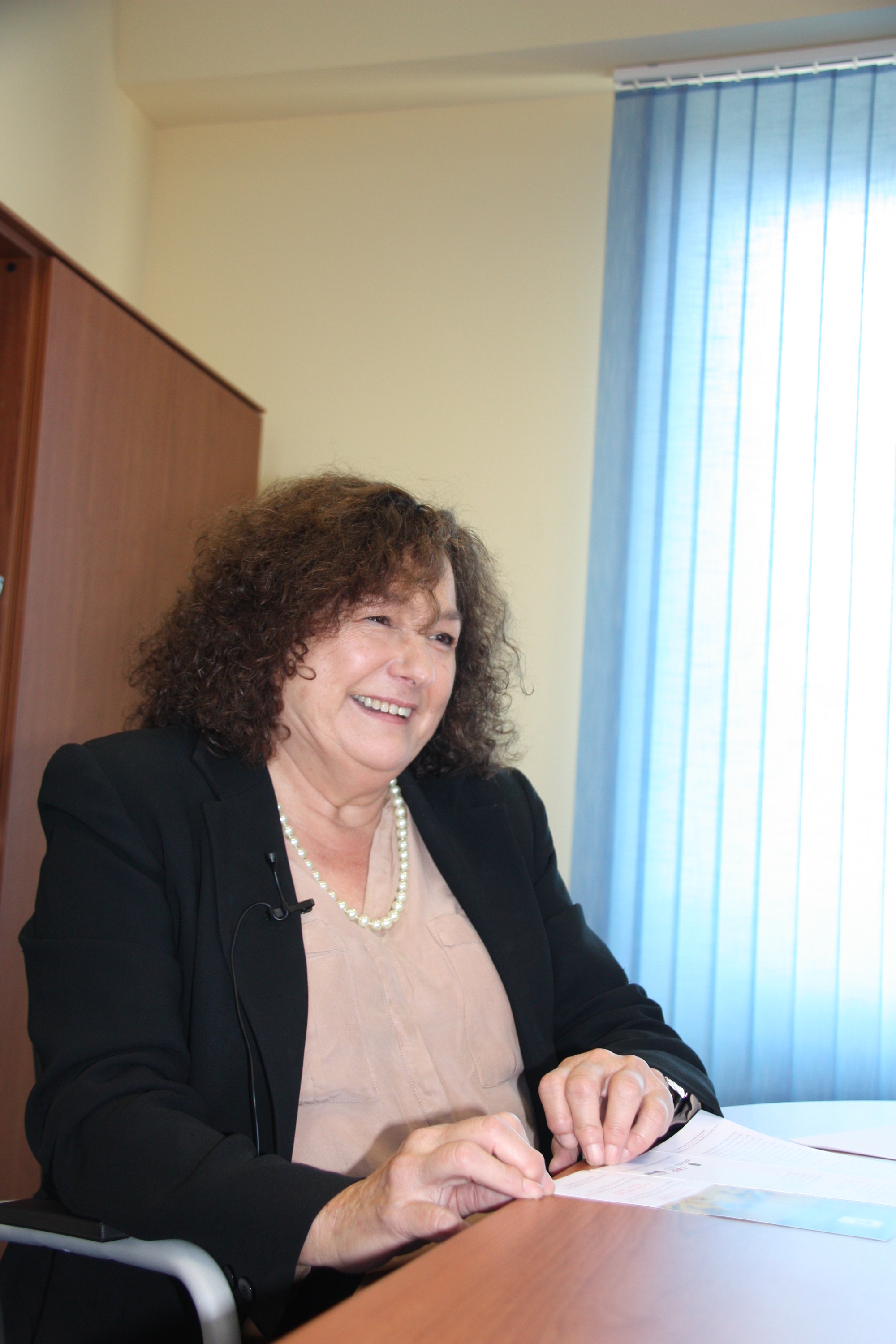 (ID_17930882765015) (/Wikipedia) Lola Valverde historialaria