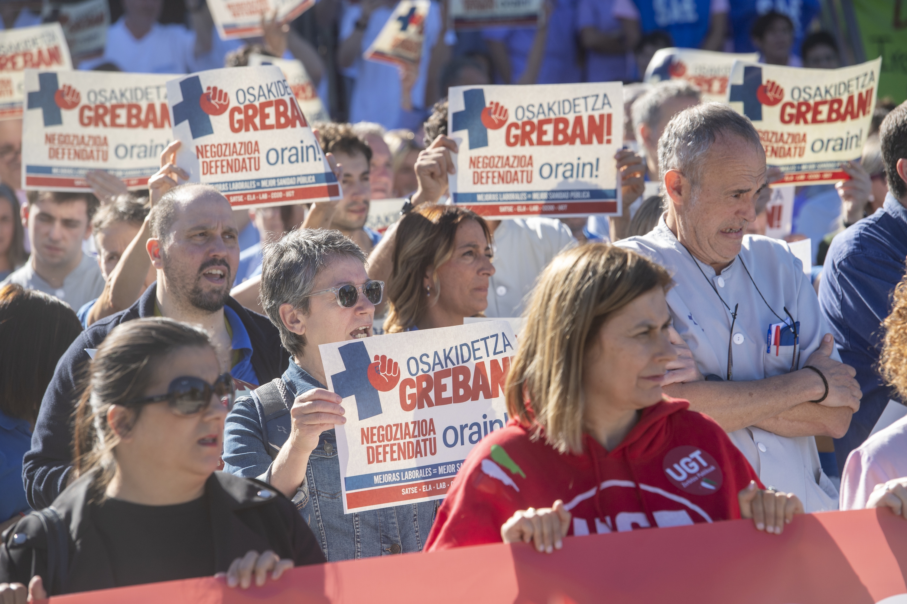 Osakidetzako sindikatuek deitutako protesta bat, Donostian. IDOIA ZABALETA / FOKU