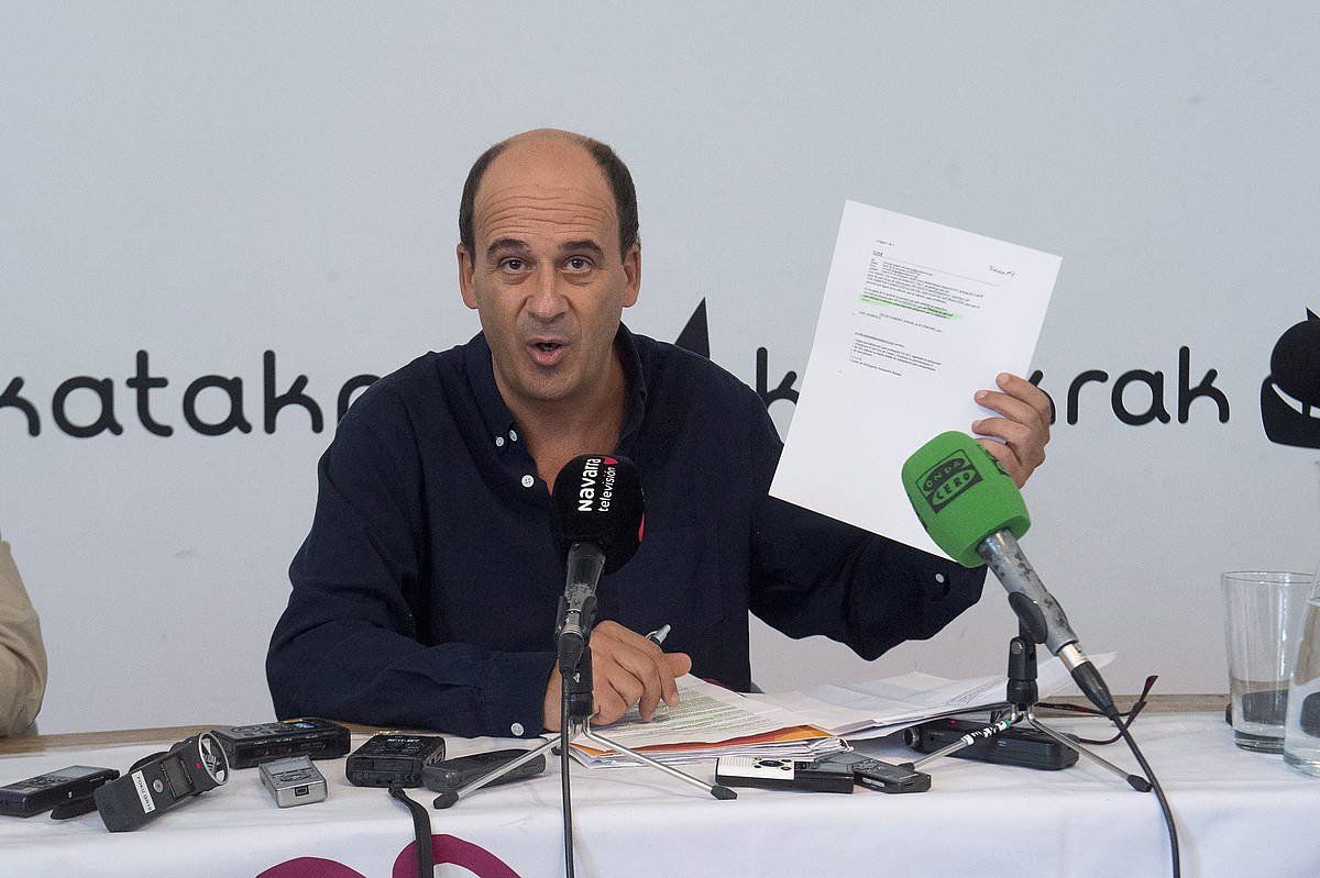 Patxi Zamora, 2018ko azaroko prentsaurreko batean, Iruñean. IñIGO URIZ / FOKU