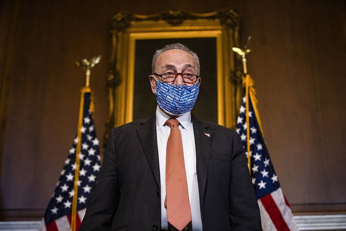 Charles Schumer demokraten Senatuko buruzagia, artxiboko irudi batean. SAMUEL CORUM / EFE