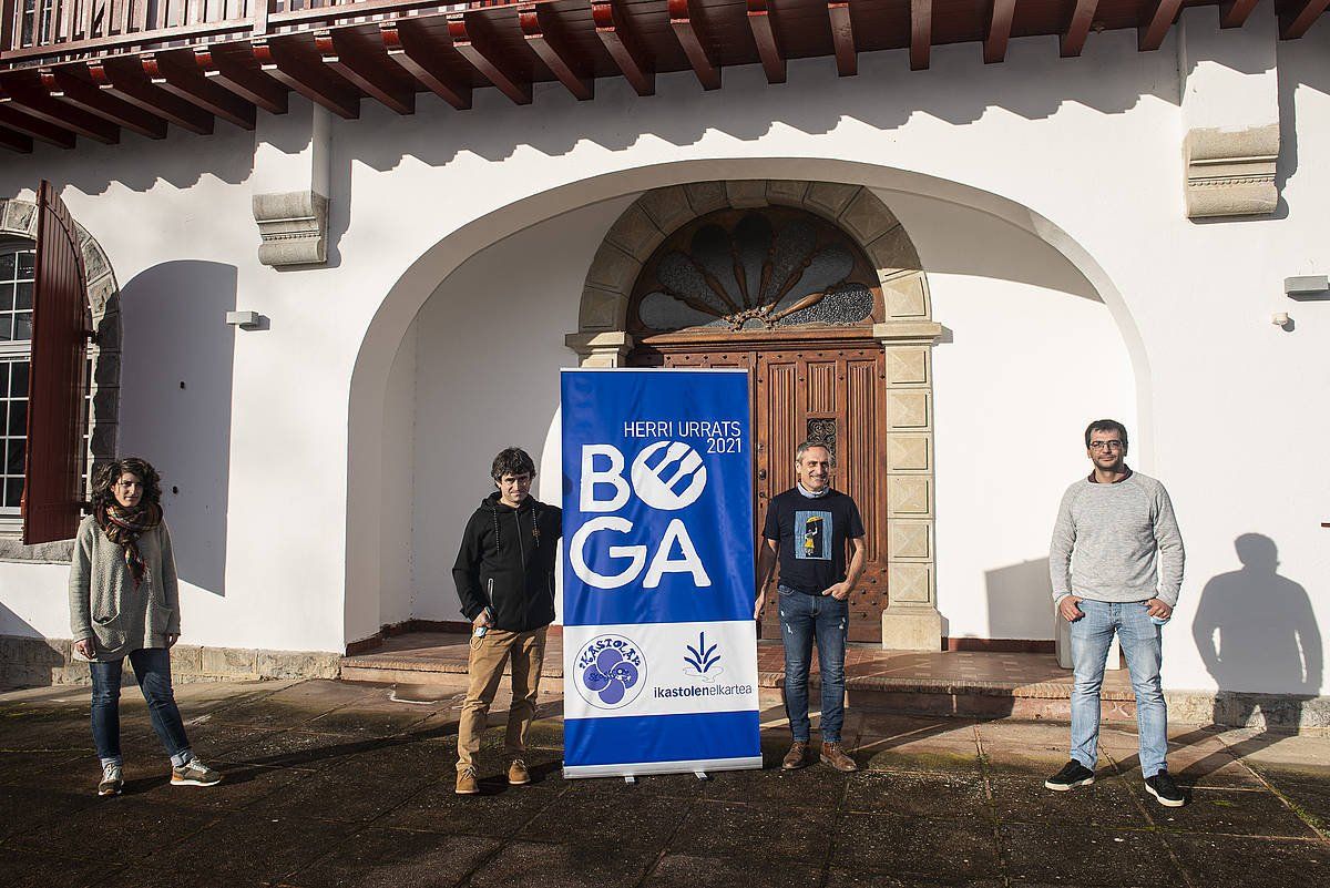 Herri Urratsen aurkezpena, gaur goizean. GUILLAUME FAUVEAU