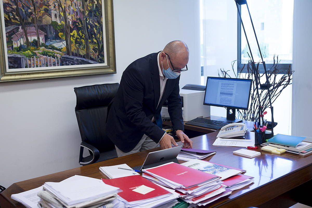 Carlos Gimeno Nafarroako Gobernuko Hezkuntza kontseilaria. IñIGO URIZ / FOKU