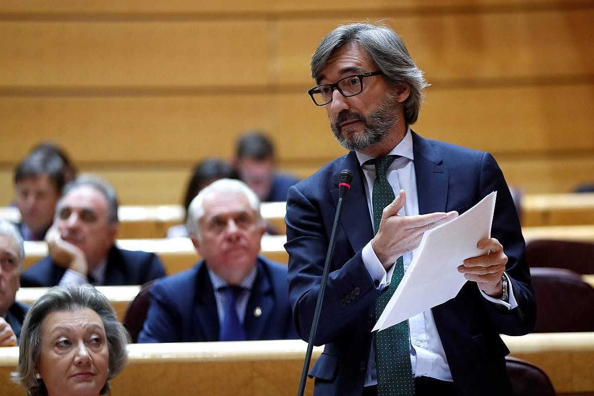 Iñaki Oiartzabal, Espainiako Senatuan, 2018an. CHEMA MOYA / EFE