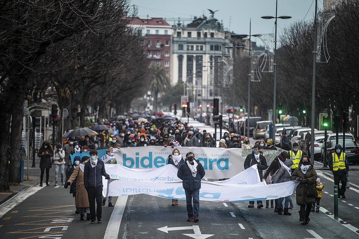 Joan den urtarrilean Donostian euskal presoen eskubideen alde egindako manifestazioa. JON URBE / FOKU