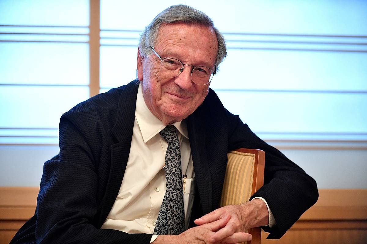 Rafael Moneo artxiboko argazki batean. FRANCK ROBICHON/EFE