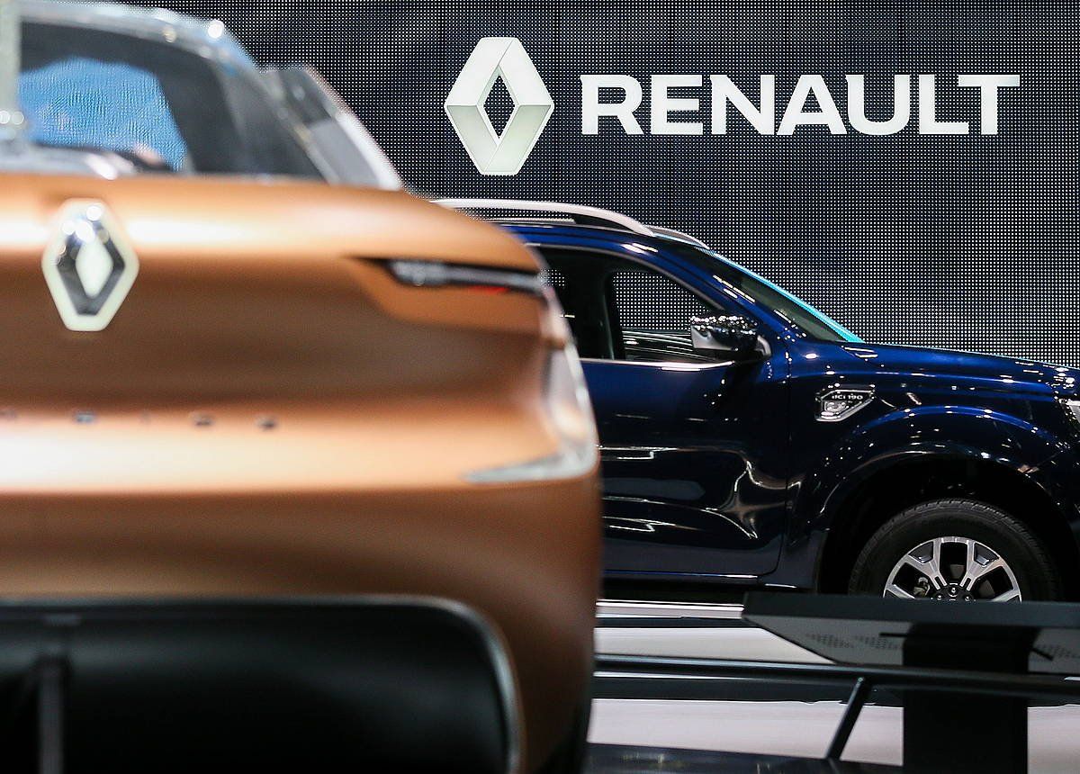 Renault modelo batzuk, kontzesionario batean. STEPHANIE LECOCQ / EFE